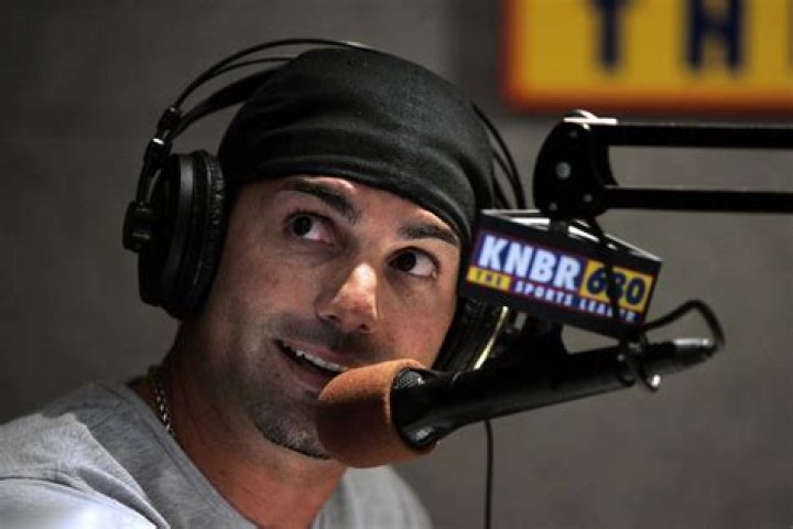 How do I get KNBR radio?