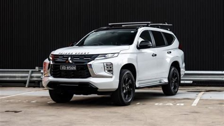 How much is a Pajero Sport 2021?