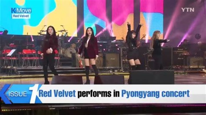 Where did Red Velvet perform happiness in 2014?