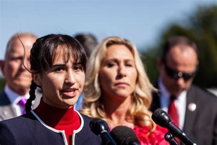 Who is Cloe Madanes?